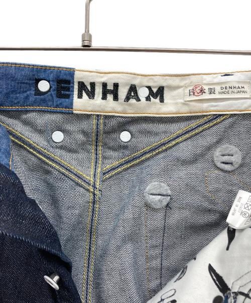 Denham（デンハム）Denham (デンハム) クロスバック ボタンフライ ストレートデニムパンツ インディゴ サイズ:31の古着・服飾アイテム