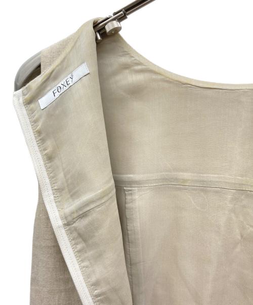 FOXEY（フォクシー）FOXEY (フォクシー) リネンドロップノースリーブワンピース ベージュ サイズ:40の古着・服飾アイテム