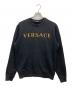 VERSACE（ヴェルサーチェ）の古着「フロント刺繍ロゴスウェット」｜ブラック