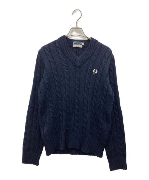 FRED PERRY（フレッドペリー）FRED PERRY (フレッドペリー) Vネックケーブルニット ネイビー サイズ:36の古着・服飾アイテム