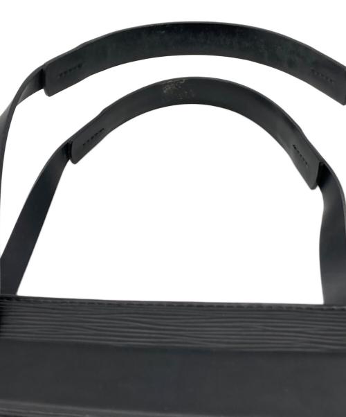 LOUIS VUITTON（ルイ ヴィトン）LOUIS VUITTON (ルイ ヴィトン) クロワゼットPM エピ ブラックの古着・服飾アイテム