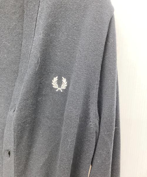 FRED PERRY（フレッドペリー）FRED PERRY (フレッドペリー) 薄手カーディガン ブラック サイズ:Ｓの古着・服飾アイテム