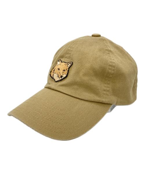 maison kitsune（メゾンキツネ）MAISON KITSUNE (メゾンキツネ) ベースボールキャップ ベージュの古着・服飾アイテム