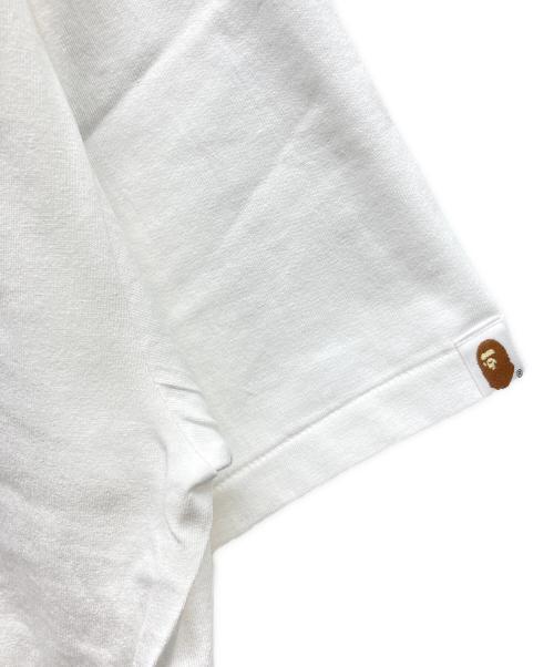 A BATHING APE（アベイシングエイプ）A BATHING APE (アベイシングエイプ) COLLEGE TEE ホワイト サイズ:2XLの古着・服飾アイテム