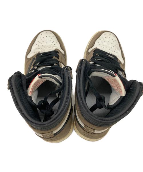 NIKE（ナイキ）NIKE (ナイキ) TRAVIS SCOTT (トラヴィススコット) スニーカー ベージュ×ホワイト サイズ:US7の古着・服飾アイテム