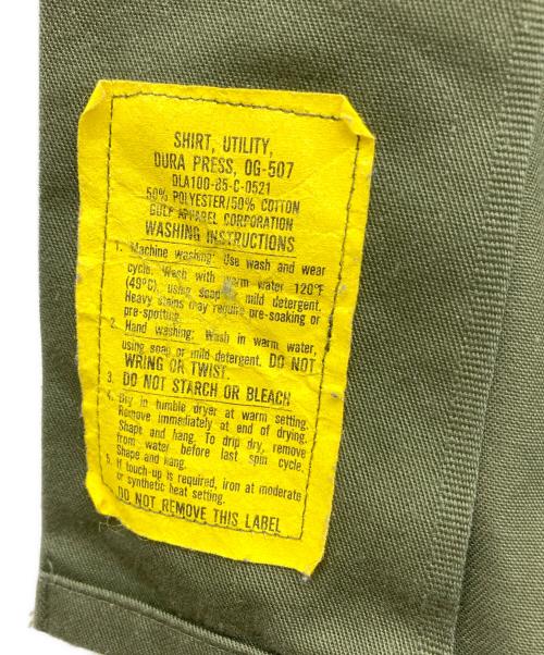US ARMY（ユーエスアーミー）US ARMY (ユーエスアーミー) 80s UTILITY SHIR カーキ サイズ:16 1/2の古着・服飾アイテム