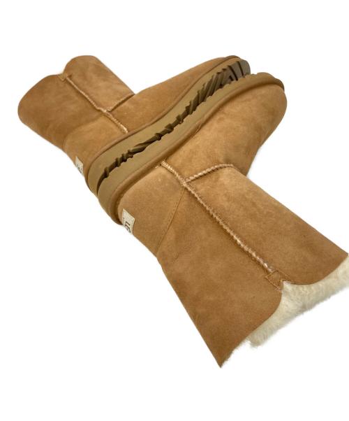 UGG（アグ）UGG (アグ) ベイリーボタンムートンブーツ ブラウン サイズ:US 6の古着・服飾アイテム