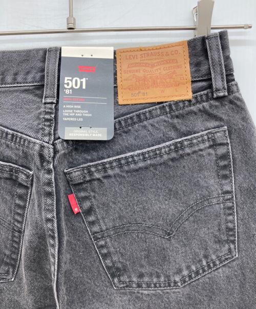 LEVI'S（リーバイス）LEVI'S (リーバイス) テーパードデニムパンツ ブラック サイズ:W25 L30の古着・服飾アイテム