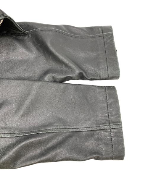 ARMANI EXCHANGE（アルマーニ エクスチェンジ）ARMANI EXCHANGE (アルマーニ エクスチェンジ) ジップアップレザージャケット ブラック サイズ:Mの古着・服飾アイテム