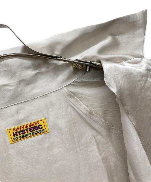 Hysteric Glamour（ヒステリックグラマー）Hysteric Glamour (ヒステリックグラマー) 半袖シャツ ベージュ サイズ:Freeの古着・服飾アイテム