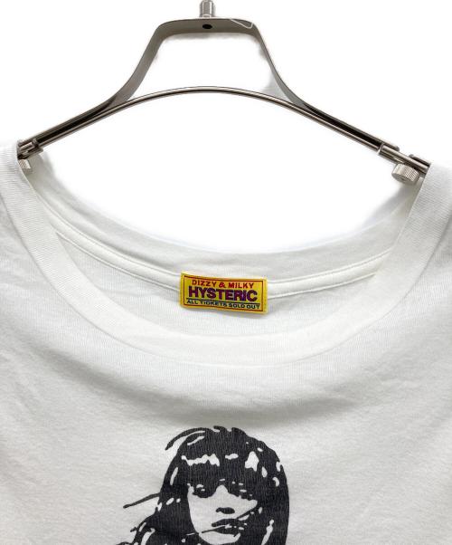 Hysteric Glamour（ヒステリックグラマー）Hysteric Glamour (ヒステリックグラマー) HYS IN THE WIND オーバーサイズTシャツ ホワイト サイズ:FREEの古着・服飾アイテム