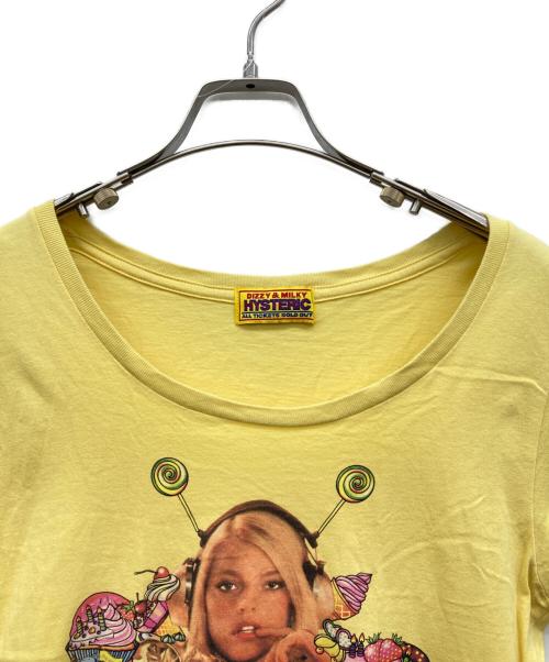 Hysteric Glamour（ヒステリックグラマー）Hysteric Glamour (ヒステリックグラマー) IBUKI SWEETS Tシャツ イエロー サイズ:FREEの古着・服飾アイテム