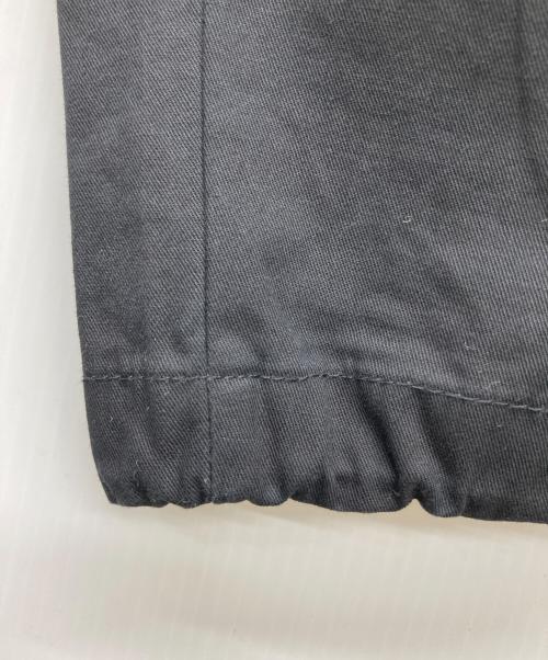 musinsa standard（ムシンサスタンダード）musinsa standard (ムシンサスタンダード) ワイドカーゴパンツ ブラック サイズ:27の古着・服飾アイテム