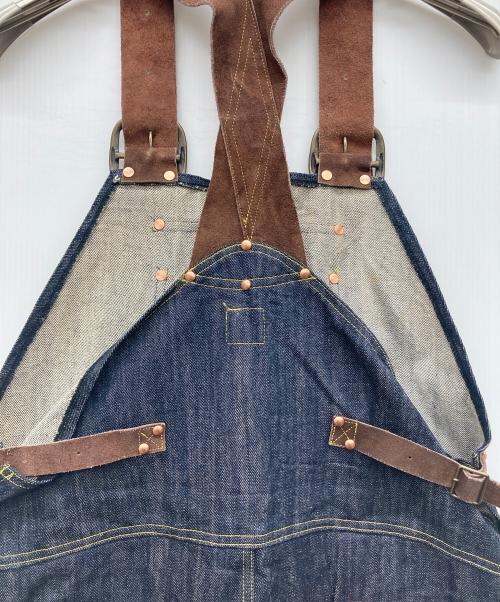 NEPENTHES（ネペンテス）NEPENTHES (ネペンテス) スウェード切替デニムオーバーオール インディゴ サイズ:Mの古着・服飾アイテム