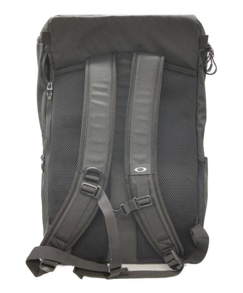 OAKLEY（オークリー）OAKLEY (オークリー) リュック ブラックの古着・服飾アイテム