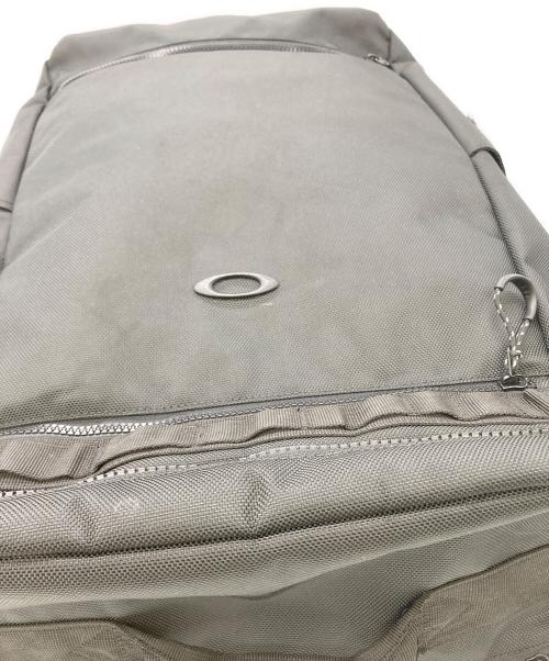 OAKLEY（オークリー）OAKLEY (オークリー) リュック ブラックの古着・服飾アイテム