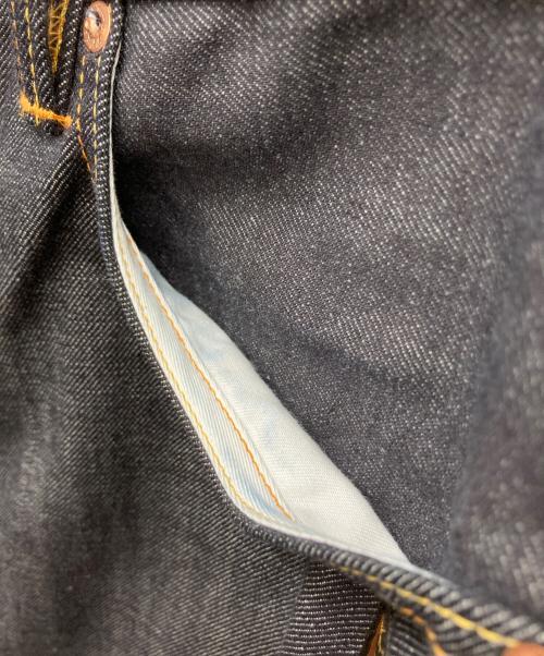 EVISU（エヴィス）EVISU (エヴィス) ハンドブラシ大黒プリントと波刺繍 リラックスフィット ジーンズ インディゴ サイズ:34 185/84Aの古着・服飾アイテム