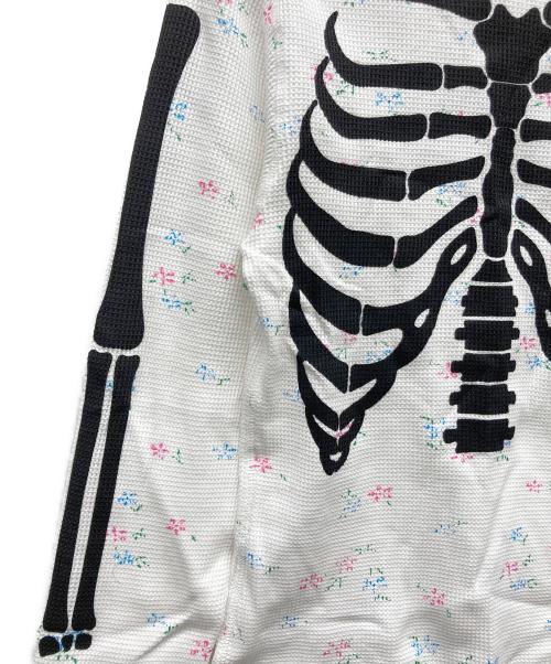 Hanes（ヘインズ）Hanes (ヘインズ) Supreme (シュプリーム) 25AW Bones Thermal Crew Floral ホワイト サイズ:Sの古着・服飾アイテム
