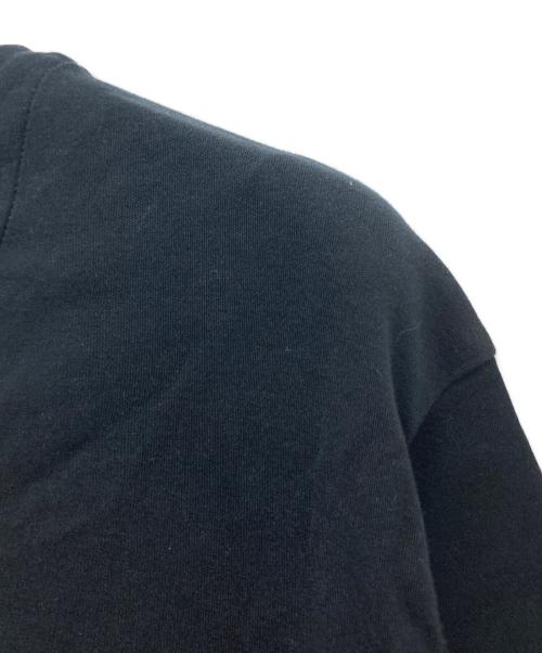 PRADA（プラダ）PRADA (プラダ) トライアングルロゴプレートTシャツ ブラック サイズ:Mの古着・服飾アイテム