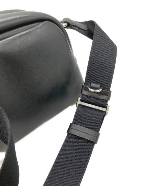 Kate Spade（ケイトスペード）Kate Spade (ケイトスペード) パフド スモール クロスボディ ブラックの古着・服飾アイテム