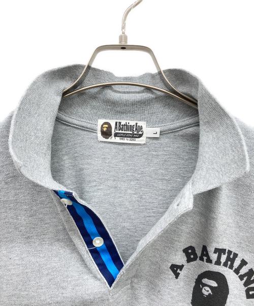 A BATHING APE（アベイシングエイプ）A BATHING APE (アベイシングエイプ) ロゴポロシャツ グレー サイズ:Lの古着・服飾アイテム