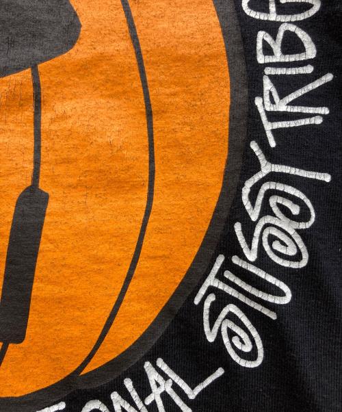 stussy（ステューシー）stussy (ステューシー) プリントTシャツ ブラック サイズ:Mの古着・服飾アイテム