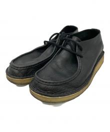 CLARKS（クラークス）の古着「ワラビーブーツ」｜ブラック