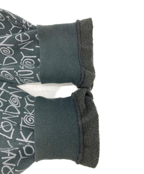 stussy（ステューシー）stussy (ステューシー) ショーンフォント総柄ロゴパーカー ブラック サイズ:MEDIUMの古着・服飾アイテム