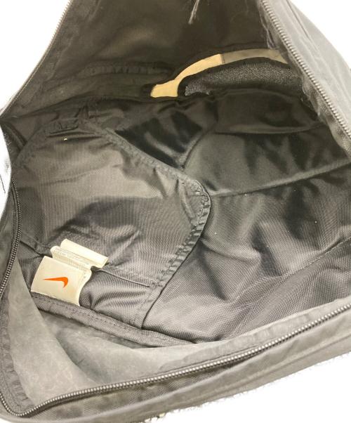 NIKE（ナイキ）NIKE (ナイキ) スリングバッグ 銀タグ ブラックの古着・服飾アイテム
