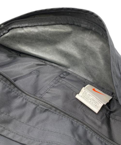 NIKE（ナイキ）NIKE (ナイキ) スリングバッグ 銀タグ ブラックの古着・服飾アイテム