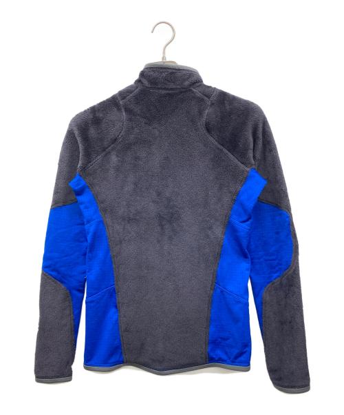 Patagonia（パタゴニア）Patagonia (パタゴニア) R2 フリースジャケット ネイビー サイズ:XSの古着・服飾アイテム