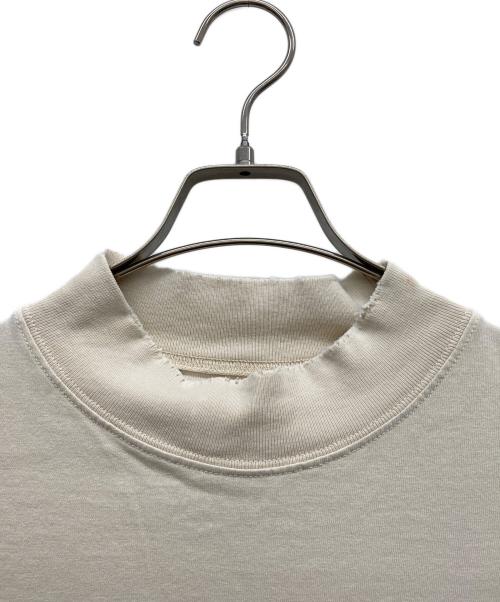 Maison Margiela（メゾンマルジェラ）Maison Margiela (メゾンマルジェラ) デストロイ加工モックネックTシャツ アイボリー サイズ:Ｌの古着・服飾アイテム