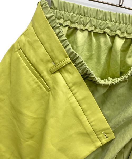MAISON SPECIAL（メゾンスペシャル）MAISON SPECIAL (メゾンスペシャル) Vegan Leather Fringe Wrap Skirt 黄緑 サイズ:38の古着・服飾アイテム