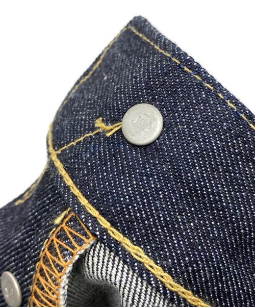 LEVI'S（リーバイス）LEVI'S (リーバイス) デニムパンツ フラッシャー付き インディゴ サイズ:W36 未使用品の古着・服飾アイテム