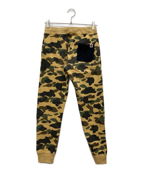 A BATHING APE（アベイシングエイプ）A BATHING APE (アベイシングエイプ) A BATHING APE 1st Camo Shark Slim Sweatpants カーキ サイズ:XSの古着・服飾アイテム
