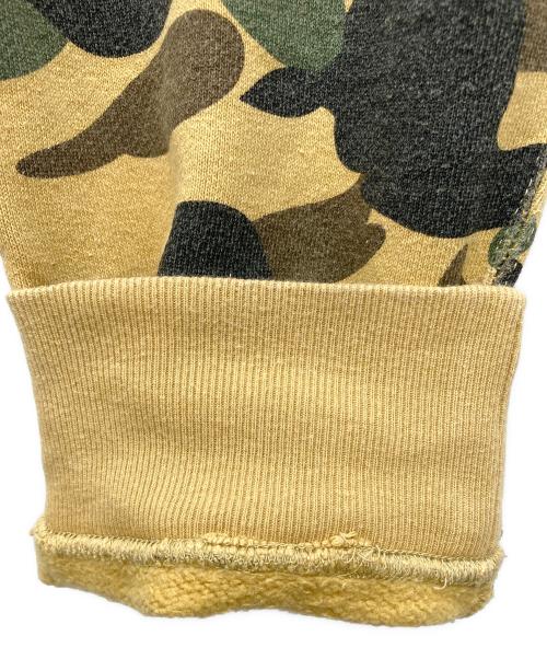 A BATHING APE（アベイシングエイプ）A BATHING APE (アベイシングエイプ) A BATHING APE 1st Camo Shark Slim Sweatpants カーキ サイズ:XSの古着・服飾アイテム