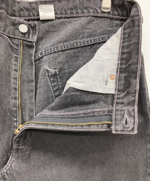 LEVI'S（リーバイス）LEVI'S (リーバイス) 後染めブラックデニム ブラック サイズ:W38 L32の古着・服飾アイテム
