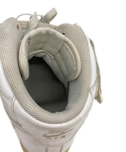 NIKE（ナイキ）NIKE (ナイキ) ハイカットスニーカー ホワイト サイズ:US10.5の古着・服飾アイテム