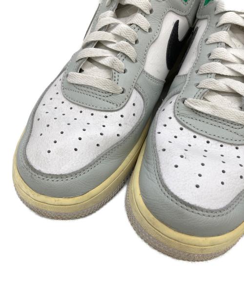 NIKE（ナイキ）NIKE (ナイキ) ローカットスニーカー グレー サイズ:US7.5の古着・服飾アイテム