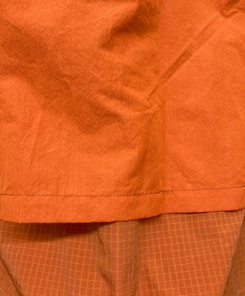 GRAMICCI（グラミチ）GRAMICCI (グラミチ) F/CE. (エフシーイー) LAYERED ANORAK BLOUSON オレンジ サイズ:ASIA Sの古着・服飾アイテム