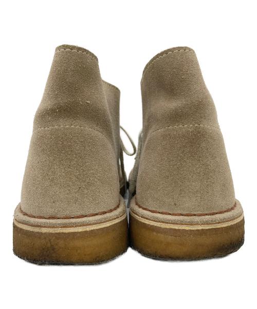 CLARKS（クラークス）CLARKS (クラークス) デザートブーツ ベージュ サイズ:US7の古着・服飾アイテム