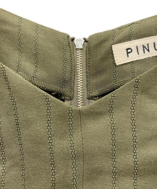 pinue（ピヌエ）pinue (ピヌエ) アンサンブルノースリーブワンピース カーキ サイズ:F 未使用品の古着・服飾アイテム