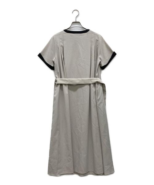 ROSSO（ロッソ）ROSSO (ロッソ) Aラインショートスリーブワンピース ベージュ サイズ:Freeの古着・服飾アイテム