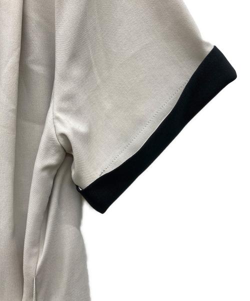 ROSSO（ロッソ）ROSSO (ロッソ) Aラインショートスリーブワンピース ベージュ サイズ:Freeの古着・服飾アイテム