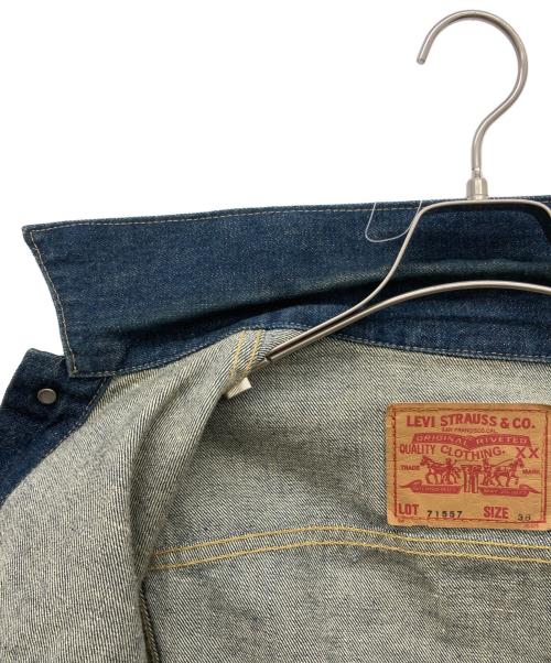 LEVI'S（リーバイス）LEVI'S (リーバイス) 71557 デニムジャケット インディゴ サイズ:38の古着・服飾アイテム