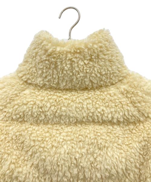 Patagonia（パタゴニア）Patagonia (パタゴニア) リサイクルハイパイルフリース ダウンジャケット アイボリー サイズ:Sの古着・服飾アイテム