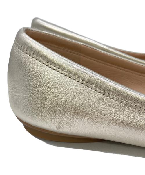 COLE HAAN（コールハーン）COLE HAAN (コールハーン) Georgie Ballet Flat シャンパンゴールド サイズ:7Ｂの古着・服飾アイテム