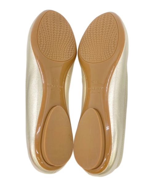 COLE HAAN（コールハーン）COLE HAAN (コールハーン) Georgie Ballet Flat シャンパンゴールド サイズ:7Ｂの古着・服飾アイテム