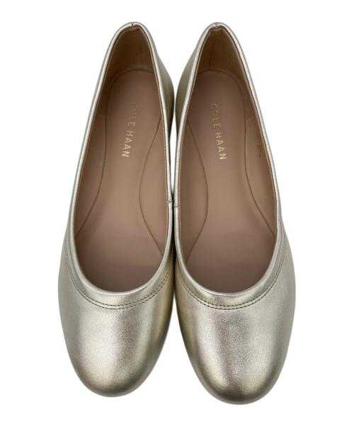 COLE HAAN（コールハーン）COLE HAAN (コールハーン) Georgie Ballet Flat シャンパンゴールド サイズ:7Ｂの古着・服飾アイテム