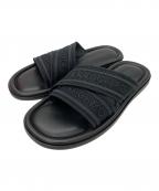 Ferragamoフェラガモ）の古着「ロゴ クロスベルトサンダル」｜ブラック